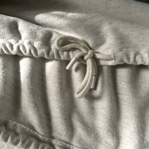 The Group Babatob cropped, hooded, soft, thick sweatshirt! Nice!! - Picture 5 of 12